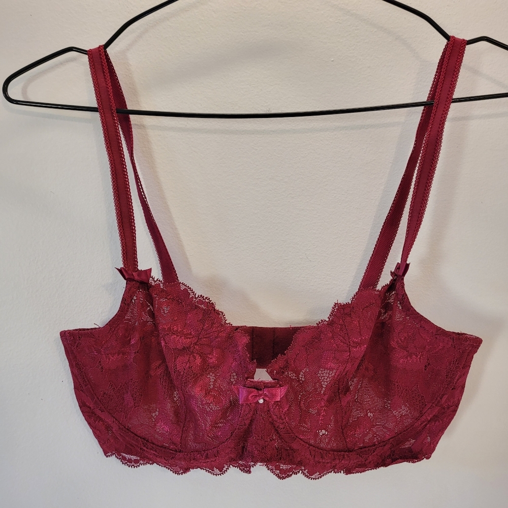 Change lingerie burgundy bra size 30D us